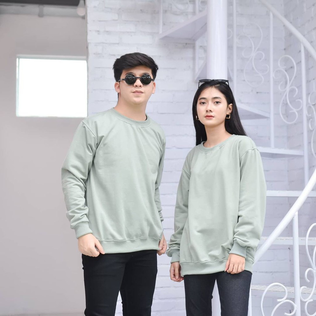 Sweater Crewneck Basic Polosan Wanita Pria Bahan Flecee Tebal Tidak Panas