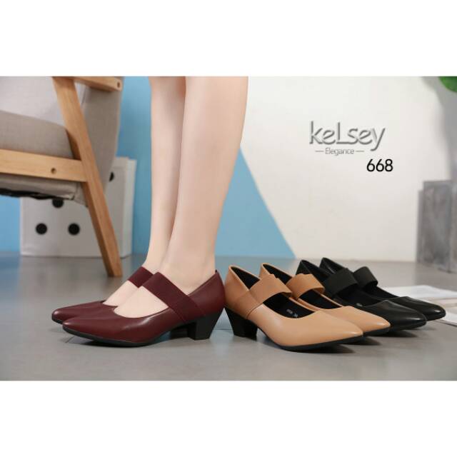 Sepatu Heels Kelsey 668