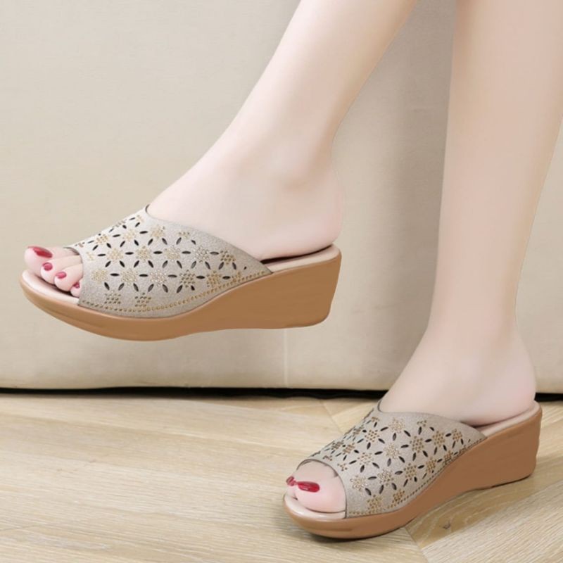 QZ - Zeva Wedges Wanita Motif Laser LY 25