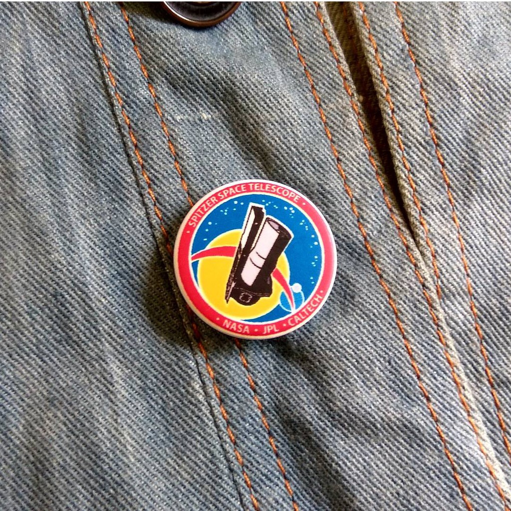 Nasa  JPL Pin Button 32
