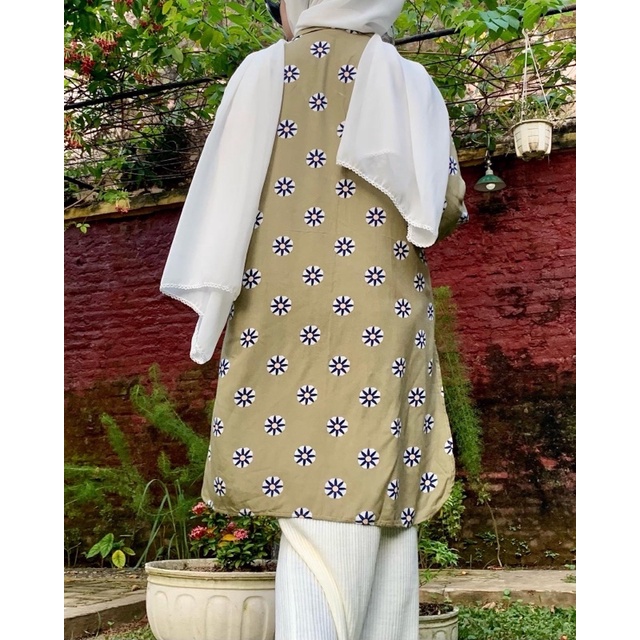 sage green blouse tunik