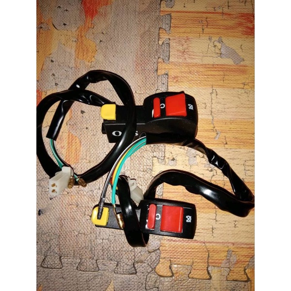 SAKLAR HOLDER STOP ENGINE &amp; STARTER SAKPAR KANAN PEMAKAIAN UNIVERSAL TOMBOL MERAH KUNING MURAH