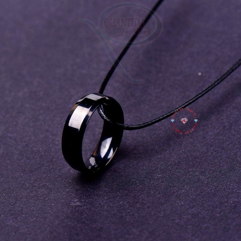 Kalung Tali Hitam Korea Liontin Cincin Titanium Pria Keren Kekinian