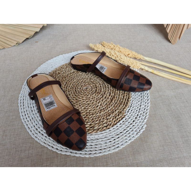 ABBUSHOES  BM 87-sepatu platshoes Catur lv wanita