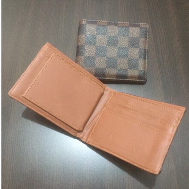 Dompet pria kulit sintetis lokal model lipat biasa motif kotak kotam dan bintanb #dompet #dompetlipat #dompetpria #dompetcowok #dompetunisex