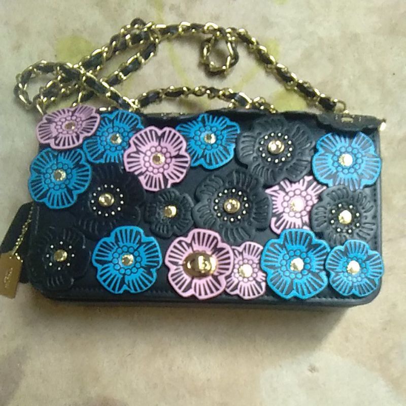 Coach Dinky Tea Rose Semi Premium Preloved