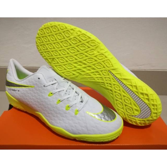 Sepatu Futsal Nike Hypervenom Phelon Iii White Yellow Ic Shopee