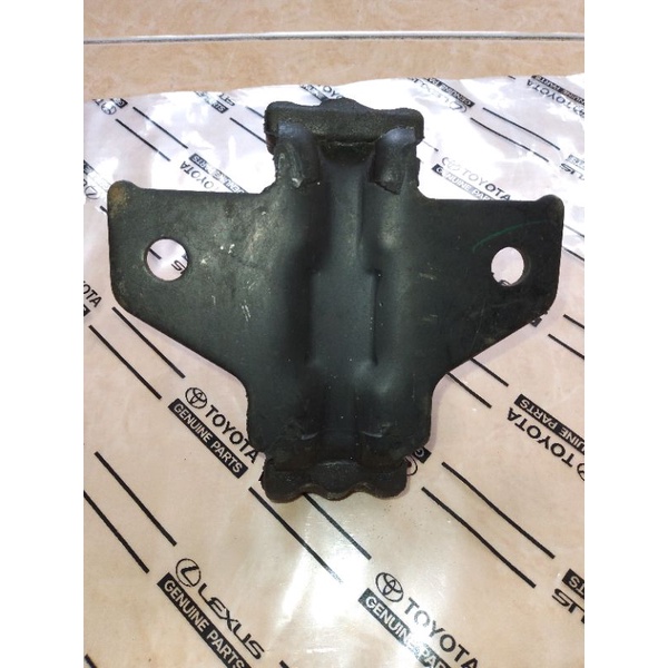 ENGINE MOUNTING TOYOTA FORTUNER - HILUX - INNOVA BENSIN ORI