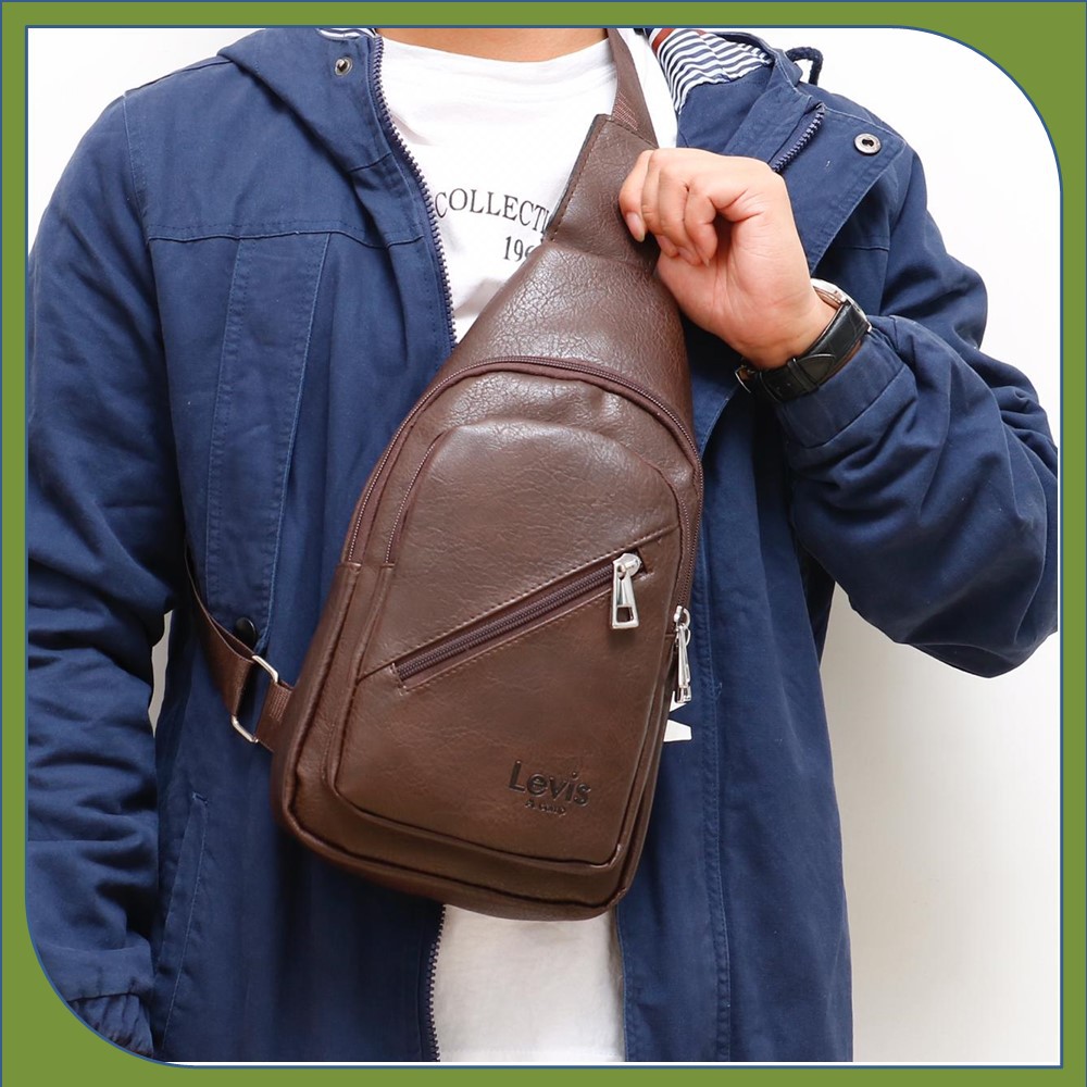 Tas bahu pria Levis