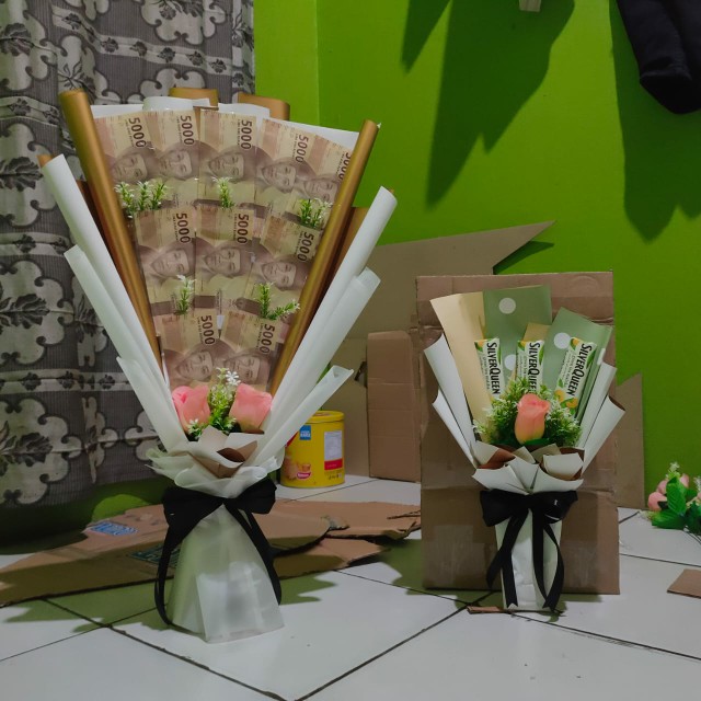 Lesmono Kemeja Batik Pria Lengan Panjang Slimfit Katun Printing Hem Baju Atasan Kantor Modern