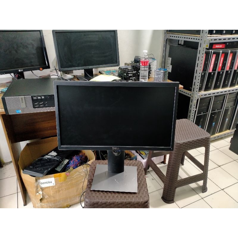 MONITOR LED DELL P2018H 20 INCI SUDAH HDMI DP VGA MULUS