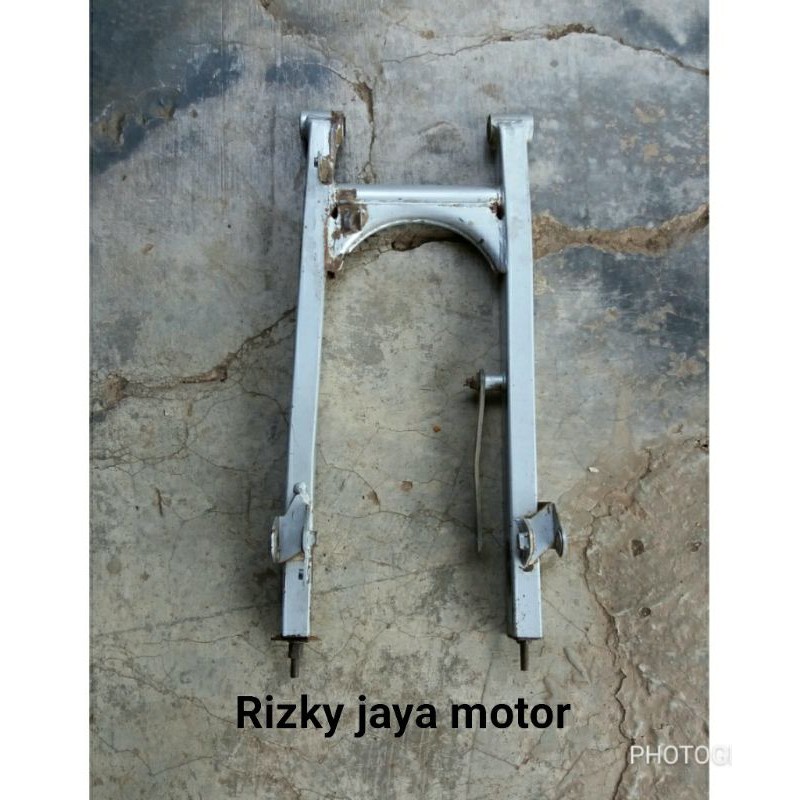 Swing arm Jupiter Z