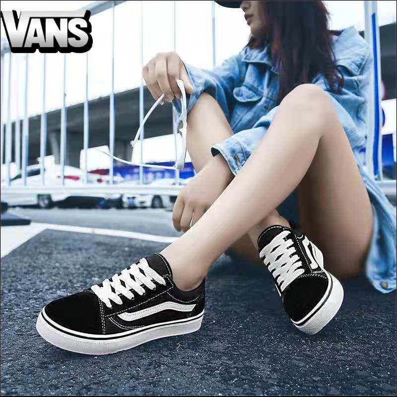 sepatu vans old skool hitam
