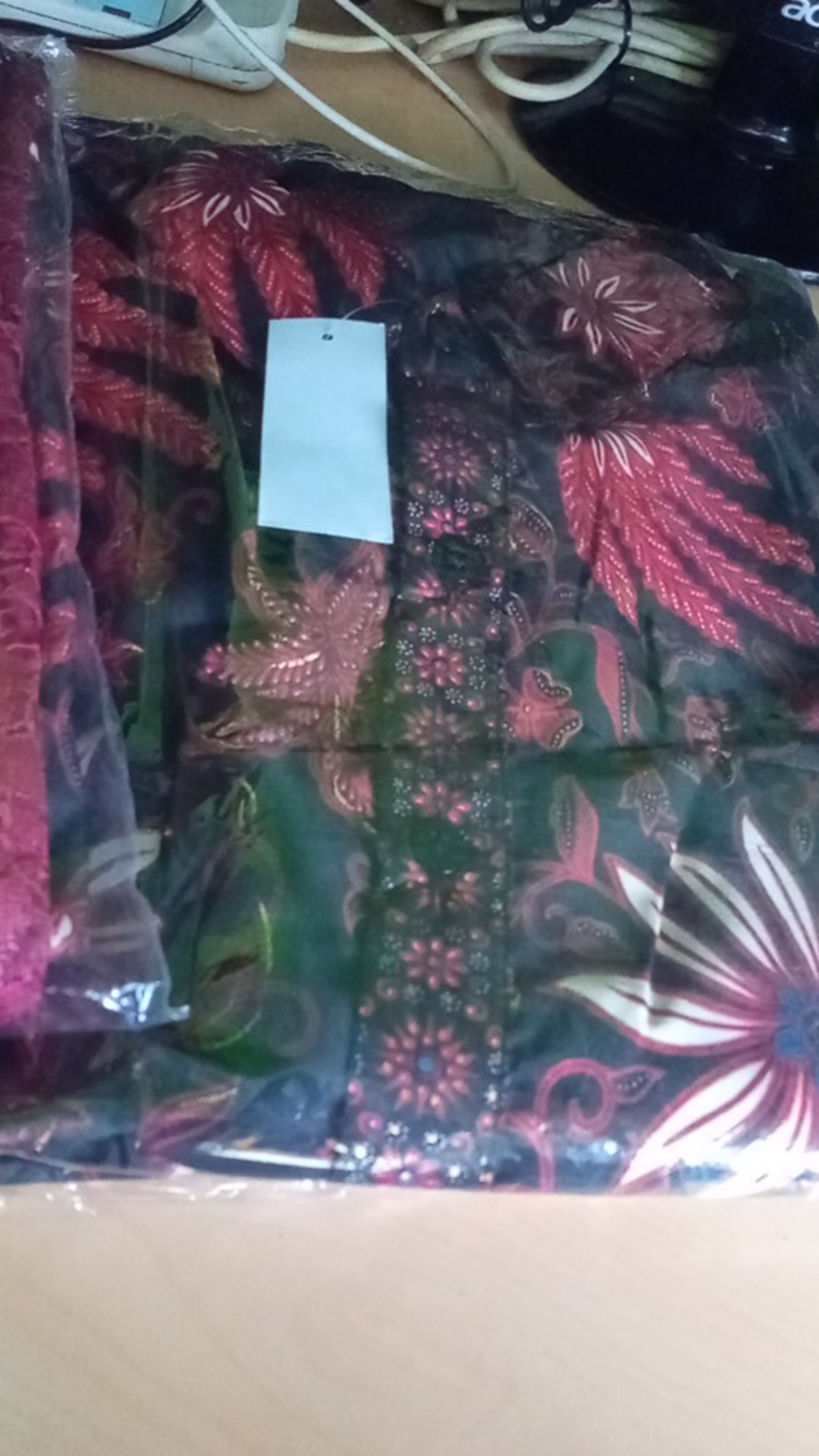 (realpict) Kemeja Batik Dewasa Prada Lengan Panjang (m / L)