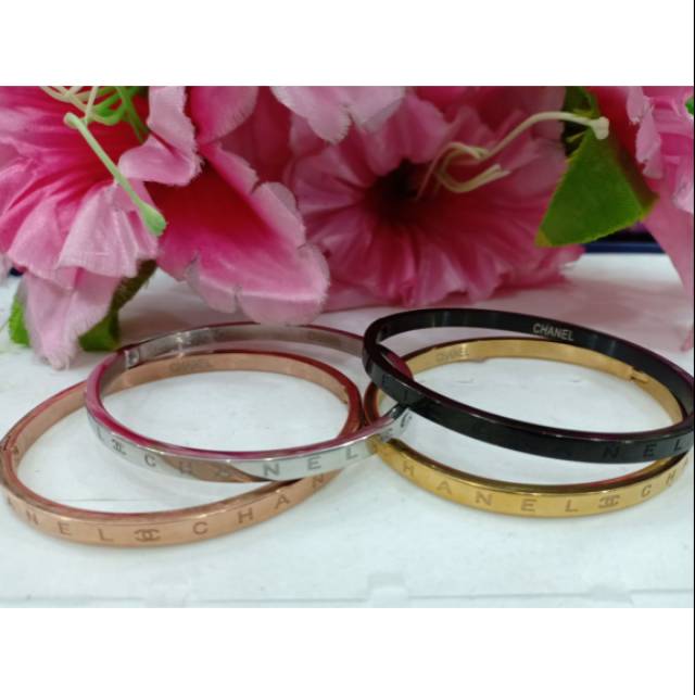 Gelang Titanium Chanel