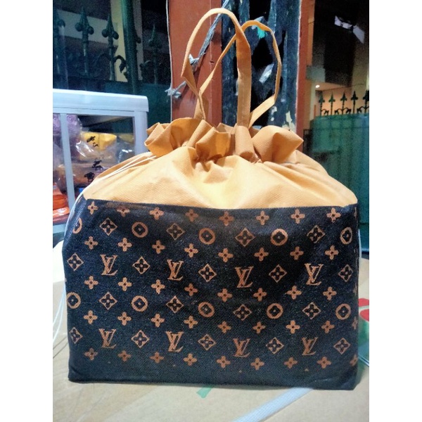 tas serut box nasi 20/22