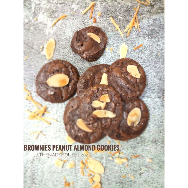 

BROWNIES PEANUT ALMOND COOKIES (KUKIS) LEBARAN/NATAL/TAHUN BARU