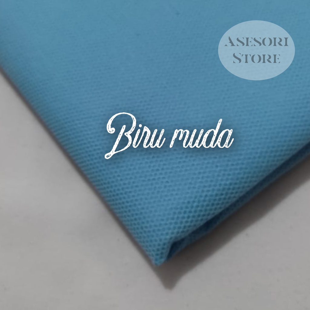 Kain spunbond buket warna BIRU MUDA