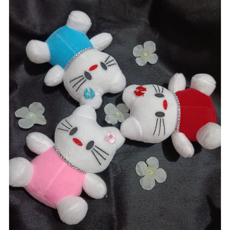 BONEKA HELLO KITTY/BONEKA HAMPERS/BONEKA WISUDA