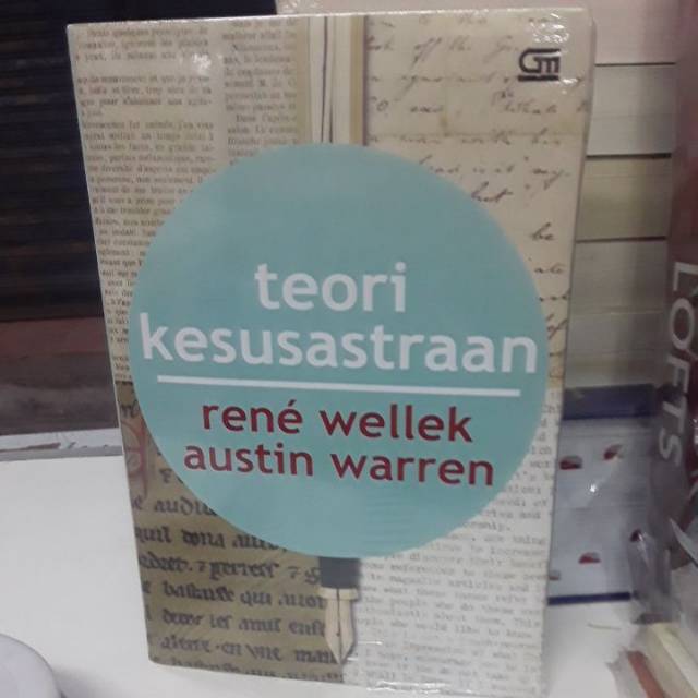 Buku teori kesusastraan