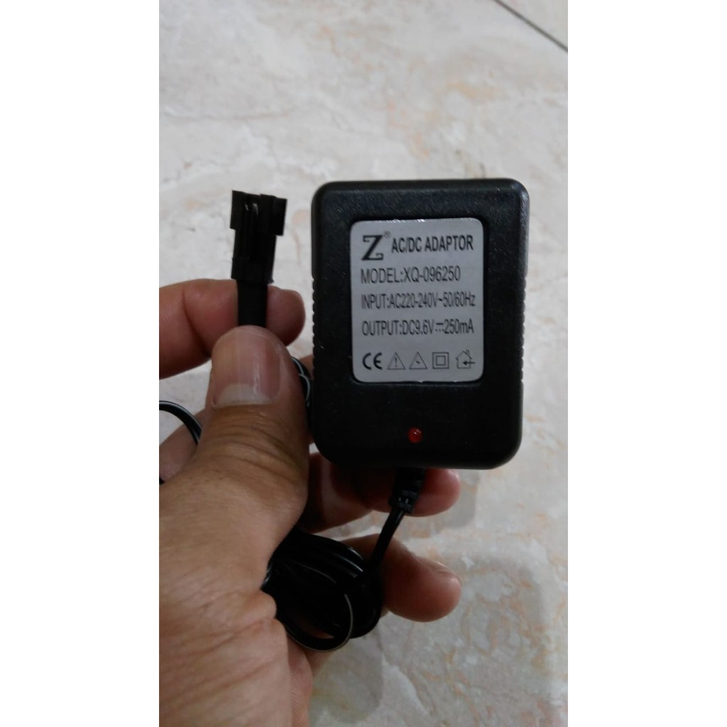 CHARGER MOBIL RC SOCKET HITAM 3pin CAS BATRE REMOTE CONTROL 3pin hitam