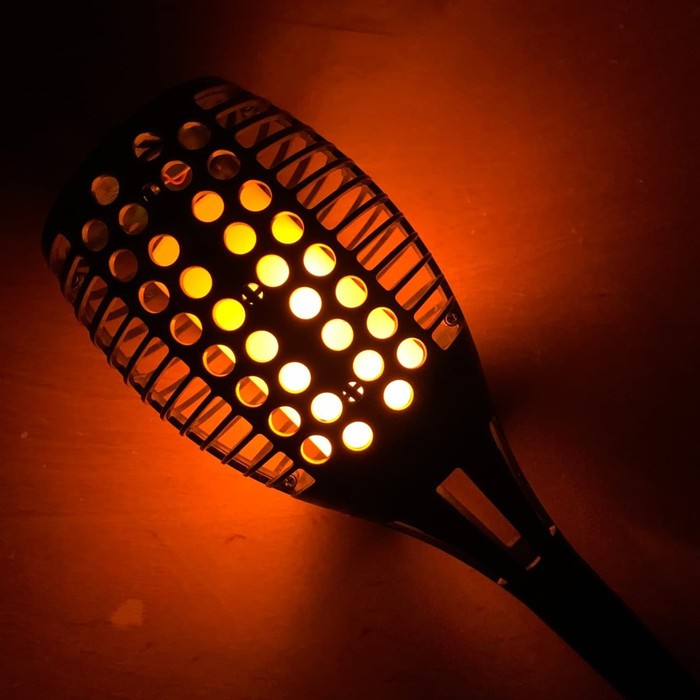 Lampu obor api 51 LED tenaga surya lampu taman tancap otomatis mini