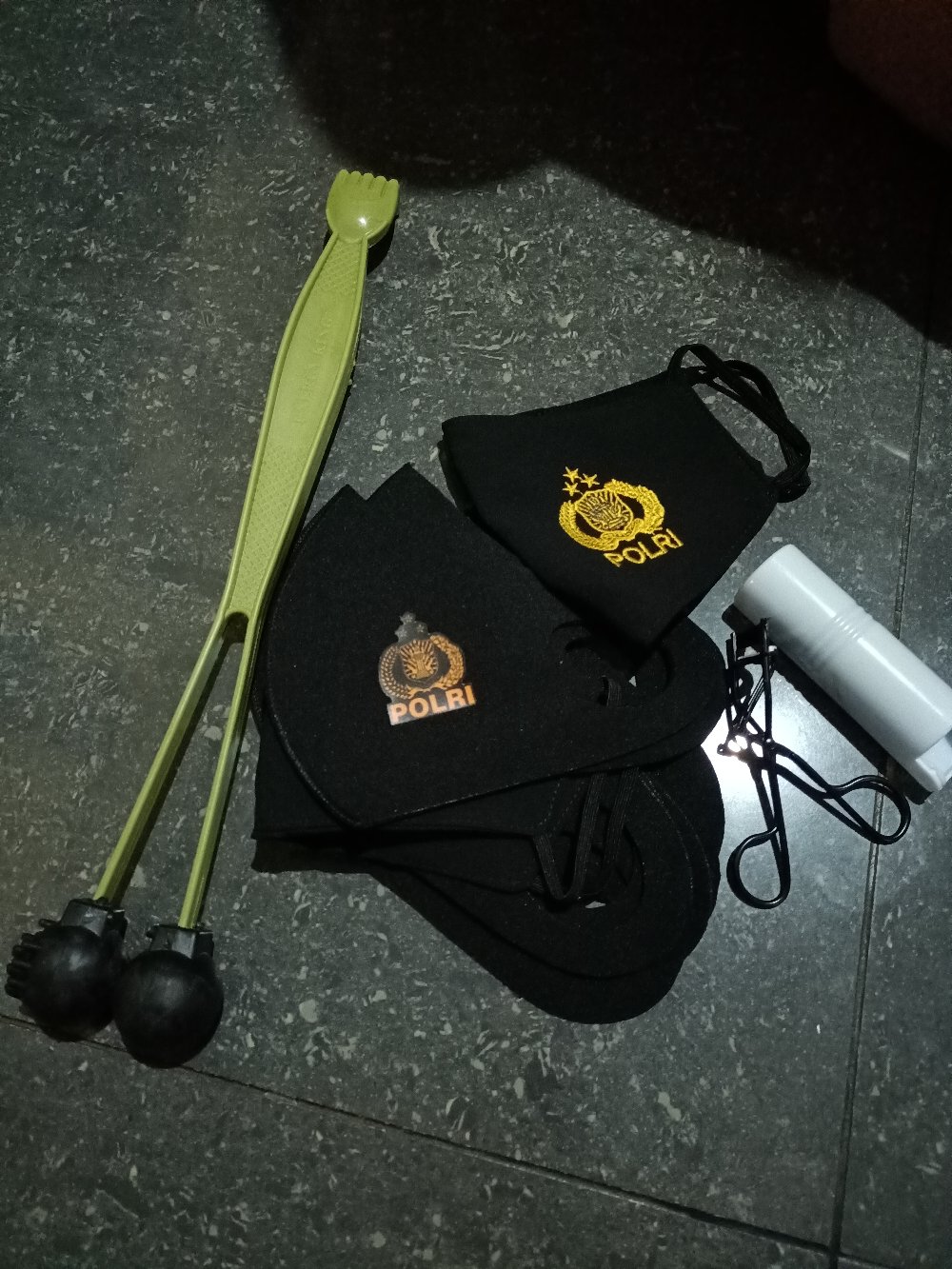 Rol Mini Pengangkat Pembersih Debu Bulu Baju Sticky Buddy Lint Roller