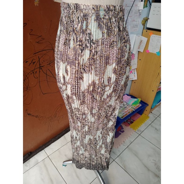 COD ROK PLISKET MUAT JUMBO BATIK BAWAHAN KEBAYA ROK BATIK JUMBO-PLISKET-MOJANG TOSCA