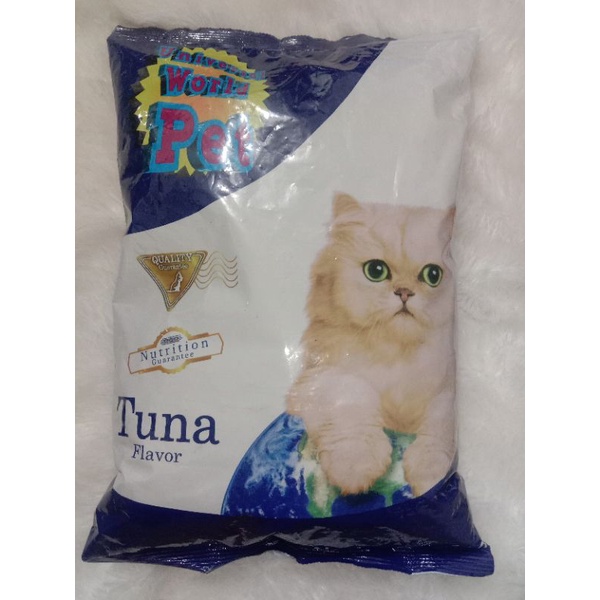 Makanan Kucing Universal Adult dan Kitten