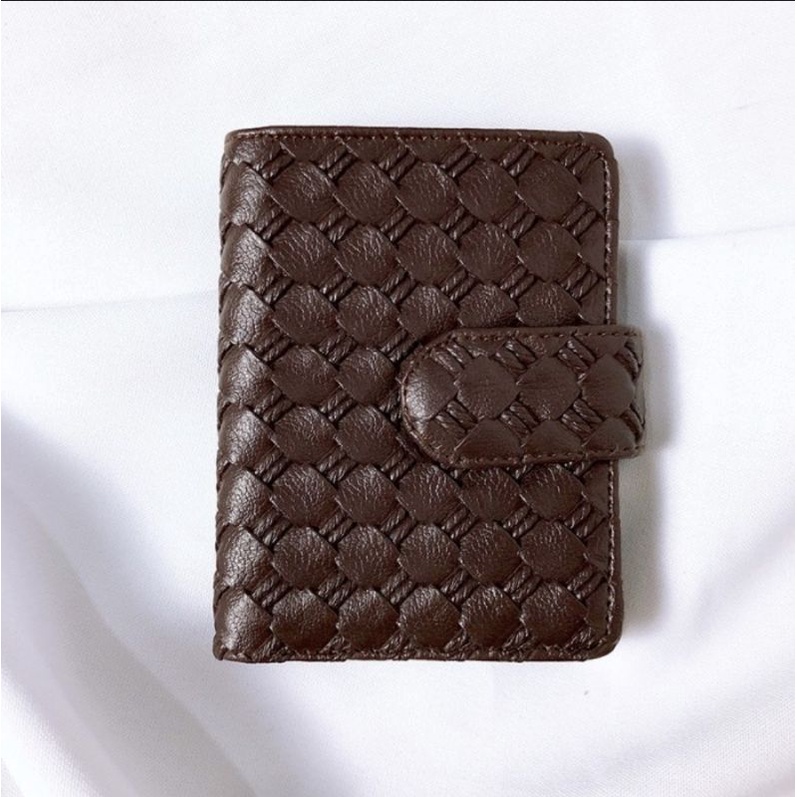 Dompet Kartu Anyam model Kancing mewah