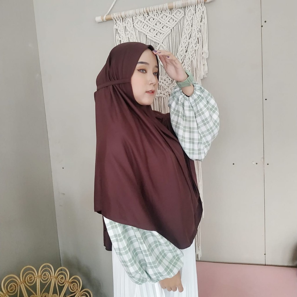 Hijab Instan Bergo Emilia XL Tali instan kaos Bergo-EMILIA BROWN