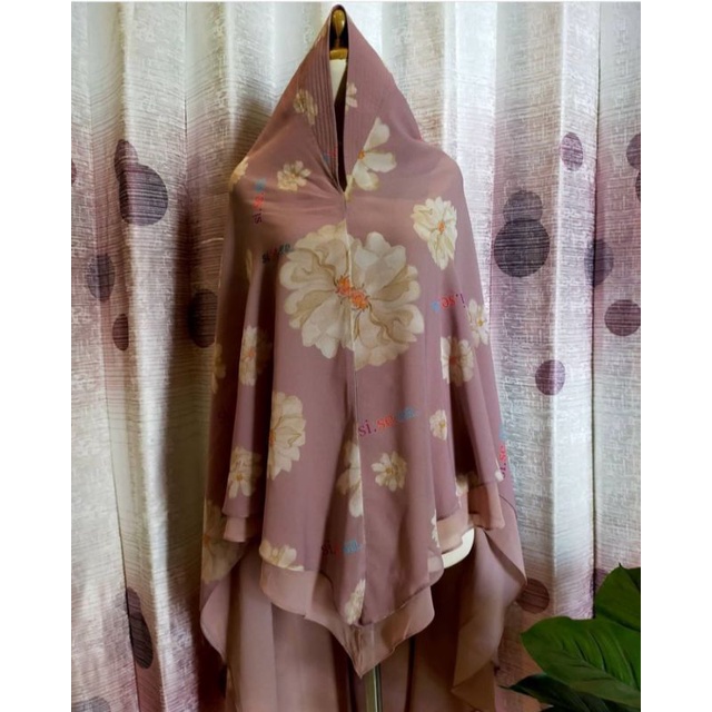Sisesa Khimar Mutiah Preloved deffect printing garis putih cek gambar
