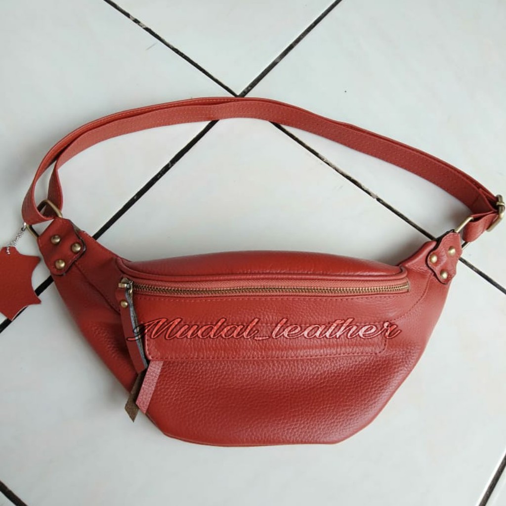 Tas Kulit Asli Garut > Tas Bahu > Tas Pinggang > Kulit Garut > Tas Unisex