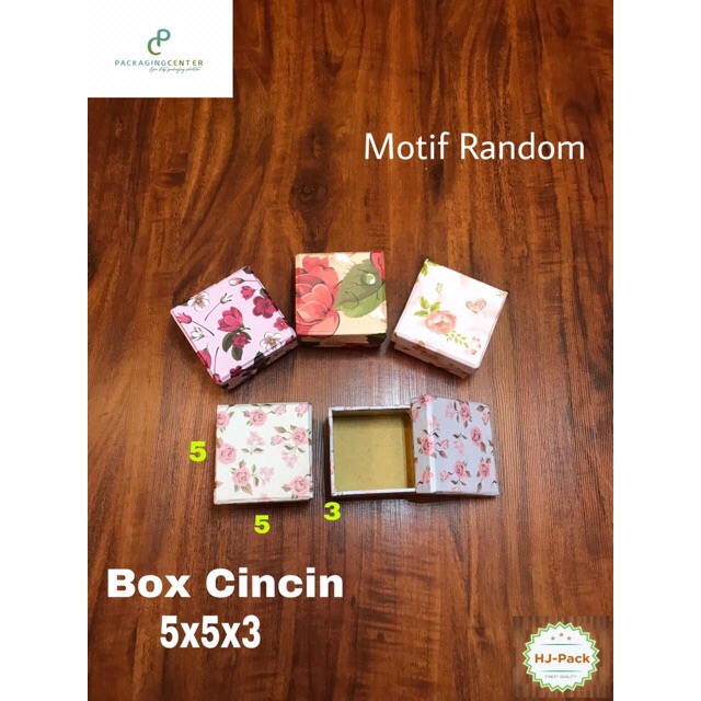 

Box Cincin 5x5x3 Kotak Cincin Gift Box Kotak Kado bungkus kado