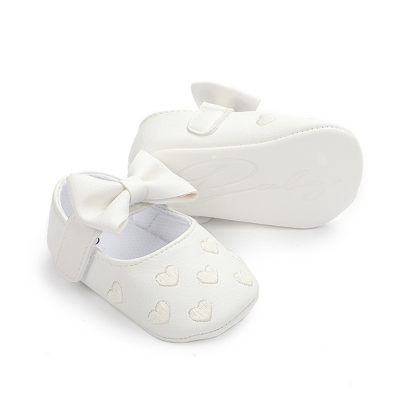 Baby Shoes Sepatu Bayi Prewalker Love Anti Selip