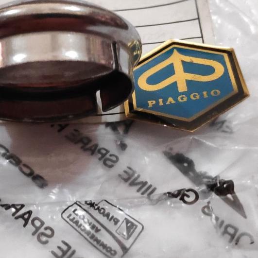 Dop Tromol Tutup Mur Roda Depan Vespa PX Nekel ORI Itali