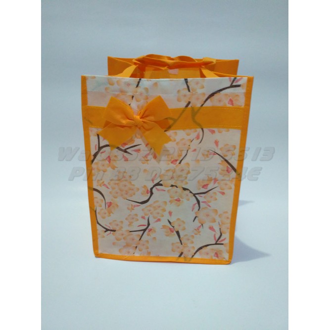 

READY STOCK Tas Berkat Khajatan Dus 20x20 ORANYE