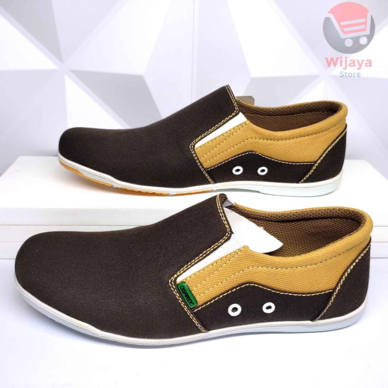 Sepatu Slip On Ogardo AMG Model Kasual untuk Tampilan Stylish dan Nyaman