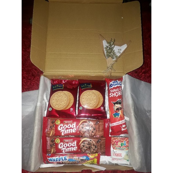 

hampers snack murah/ kado jajan murah / kado ulang tahun