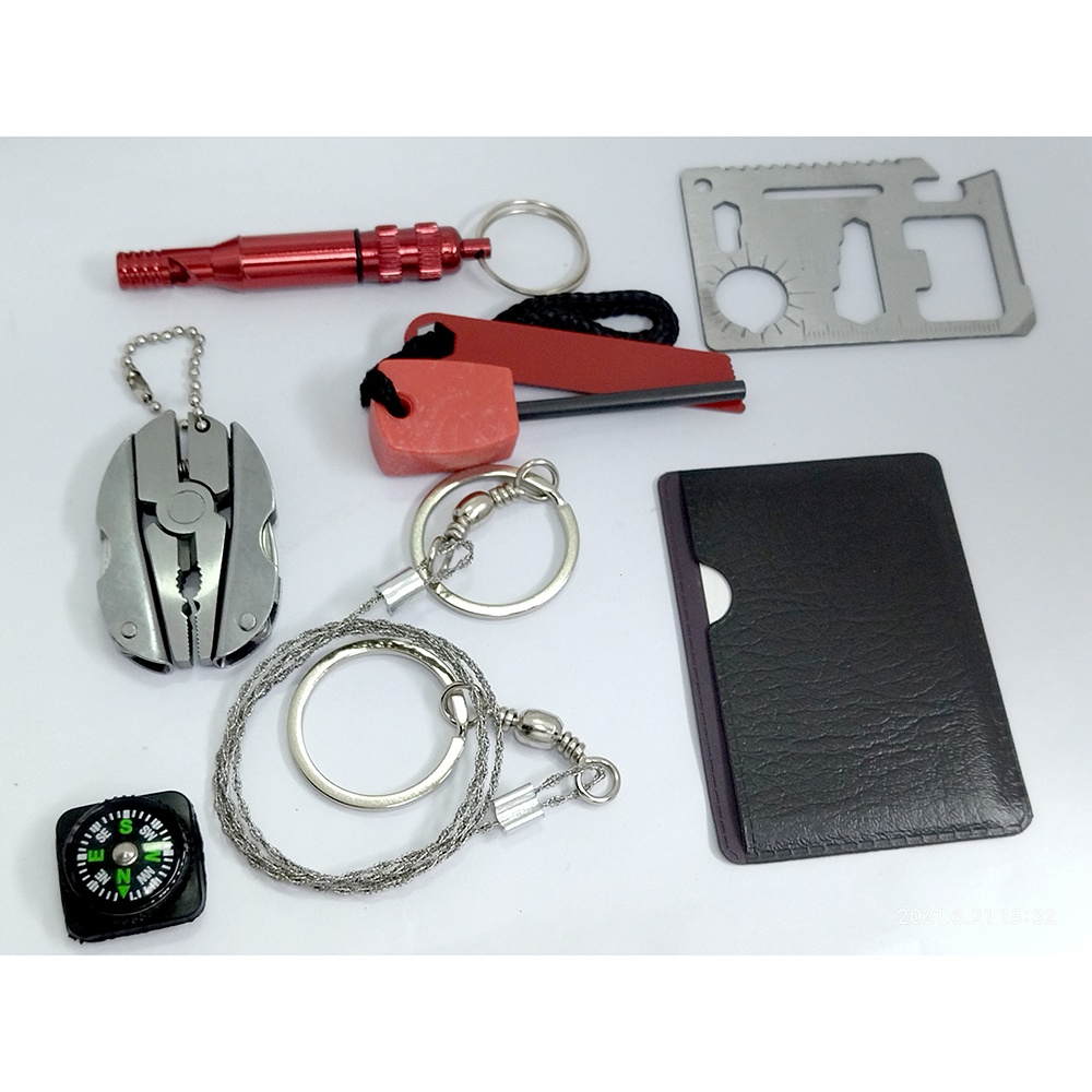 SOS Survival Tool Kit First Aid Emergency Onboard Murah - Merah
