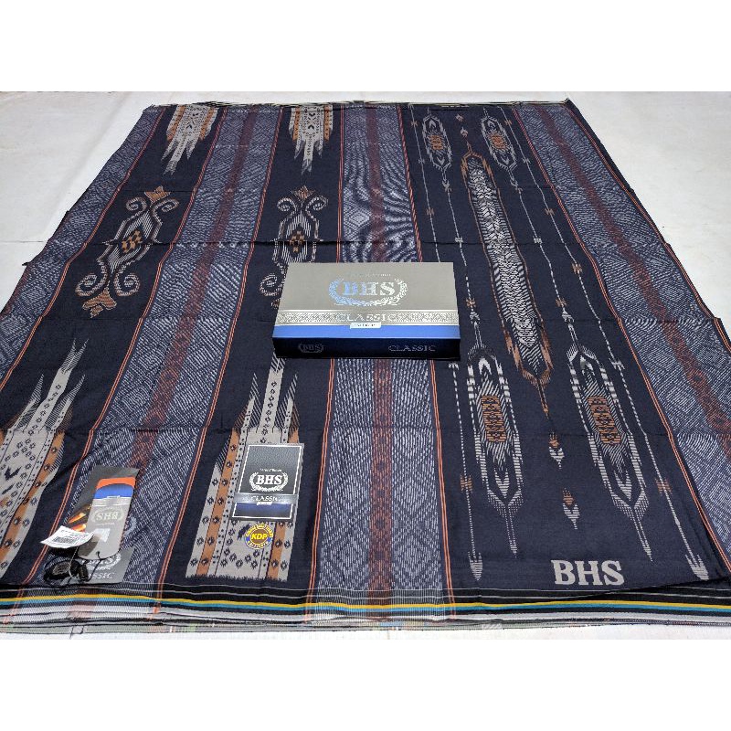 Sarung BHS Classic Kawung Dobby Permata Silver