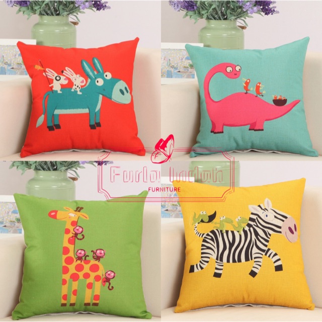 sarung bantal sofa sarung bantal kursi motif binatang kartun 45×45cm IMPOR