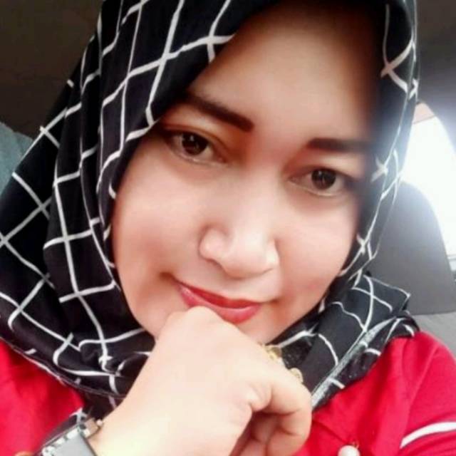 riskayanti_tricaksono