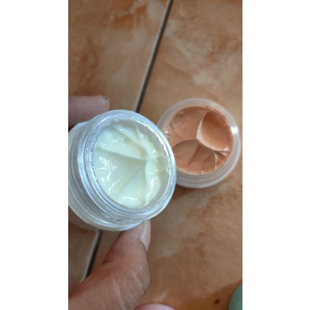 cream malam farmasi flek / cream whitening /cream flek
