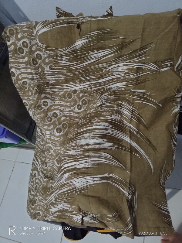 Praja Abstrak Cream Kemeja Batik Pria Lengan Panjang Dan Pendek Batik Solo By Batik Anjani