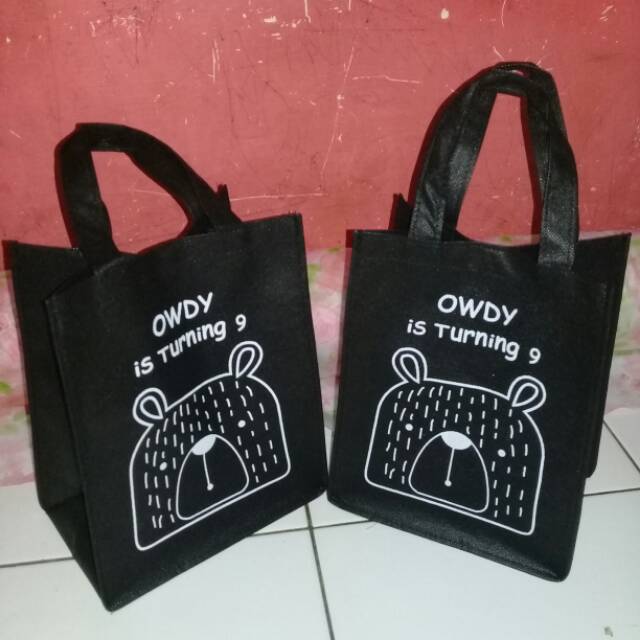 

Tas ultah sablon / goodiebag/tas tenteng murah