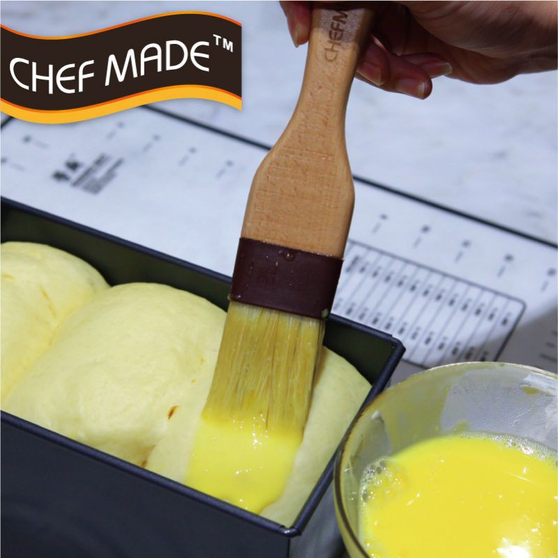 Chefmade wooden brush / soft bristle baking Brush / Kuas oles Roti bulu halus - WK9201