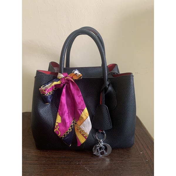 Tas cantik hitam ala dior preloved