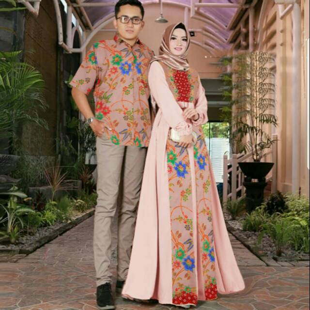 Gamis couple