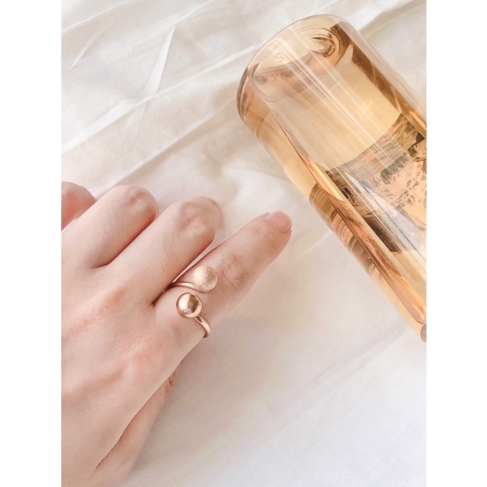 Cincin Fashion Titanium Korea Model Bola Rosegold Anti Karat CS143